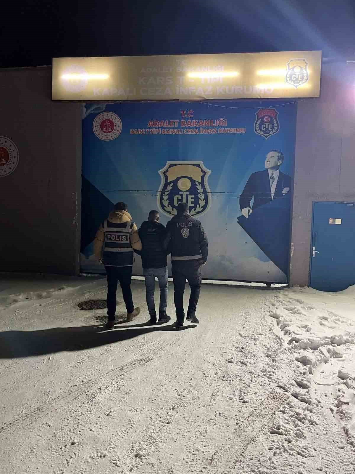 Hakkında 12 yıl kesinleşmiş hapis cezası bulunan 1 kişi  yakalandı