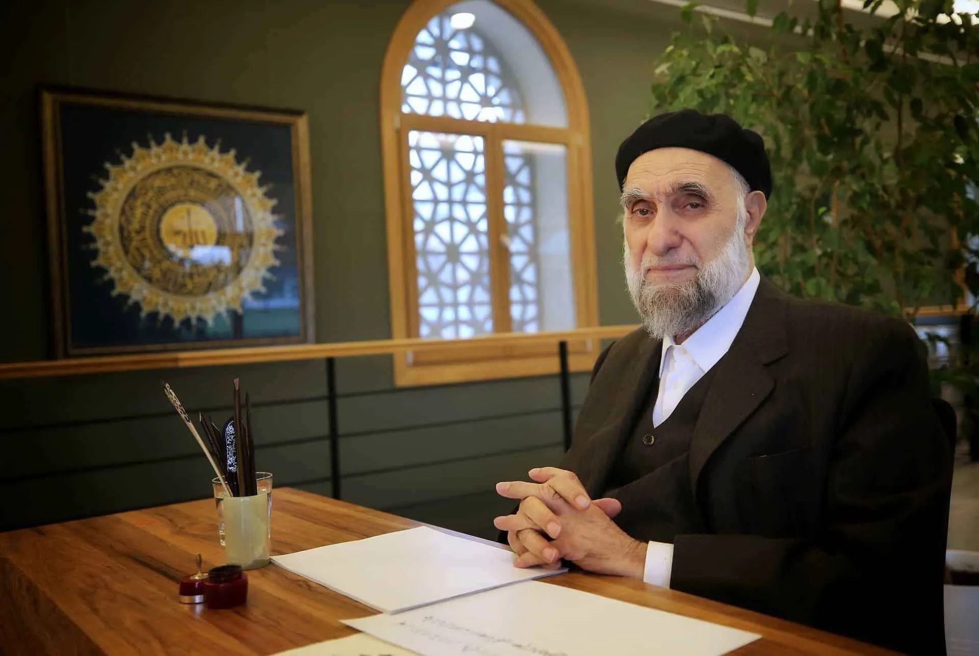 Vanlı Hattat Koyuncu, “Hattatların Reisi” Hasan Çelebi ile olan anısını anlattı