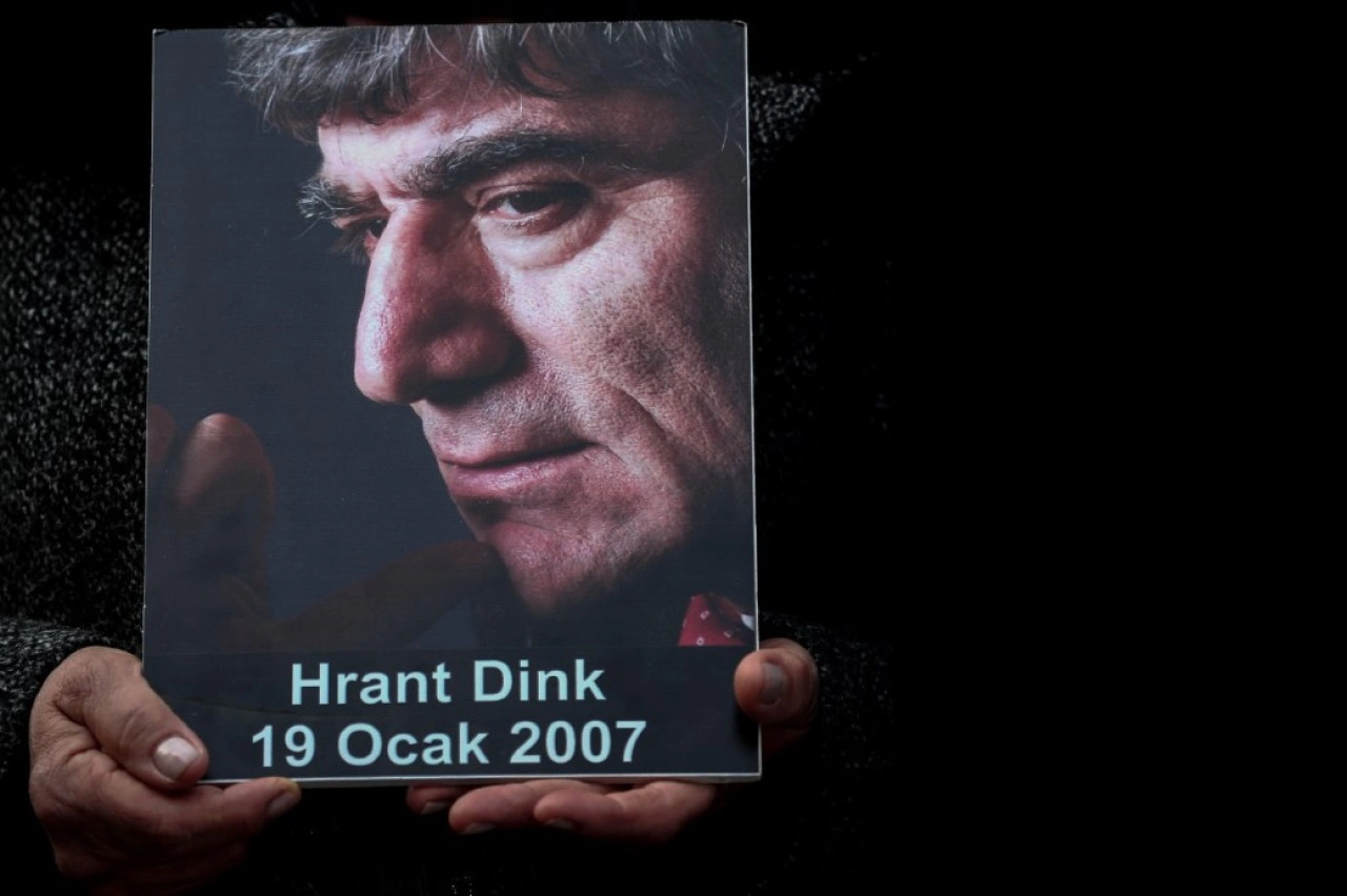 Hrant Dink davasında 9 sanığa müebbet hapis cezası!