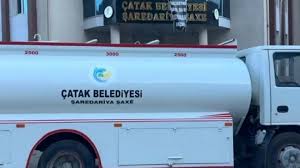 Çatak Belediyesinden hurda karşılığı yıkım ihalesi