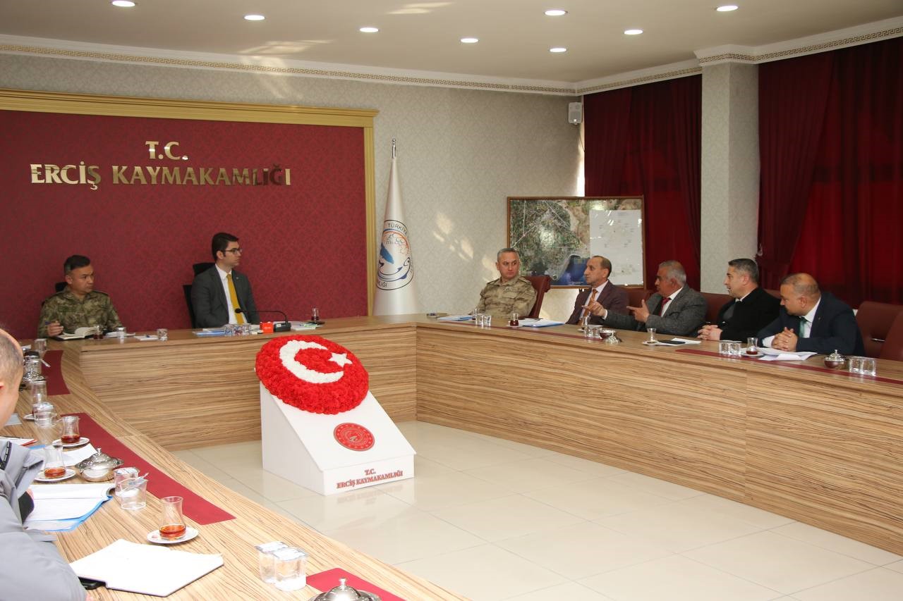 Van’da “El Yapımı Patlayıcılarlf Mücadele Toplantısı” yapıldı