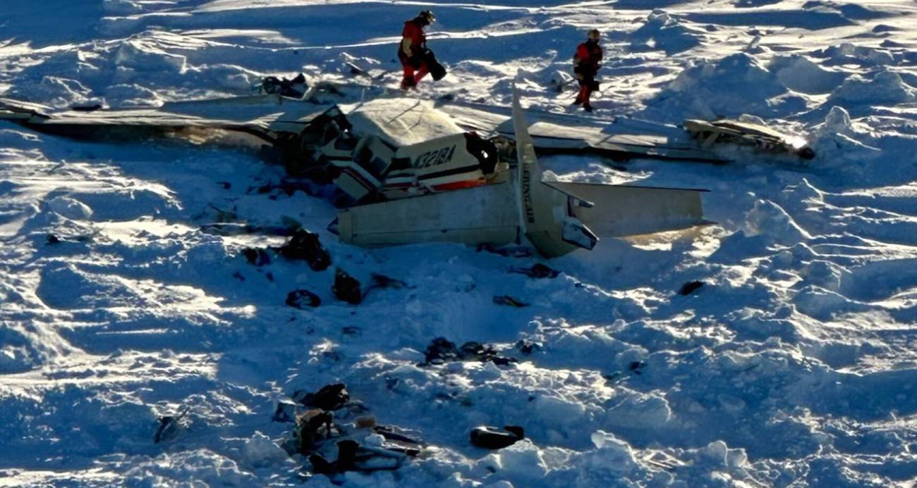 Alaska’da kaybolan uçağın enkazı bulundu: 10 ölü