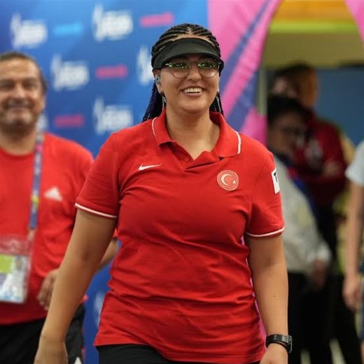 Bakan Bak’tan Şevval İlayda Tarhan için tebrik mesajı