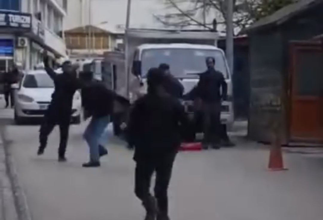 Van’da iki grup arasında kavga: 1 kişi yaralandı