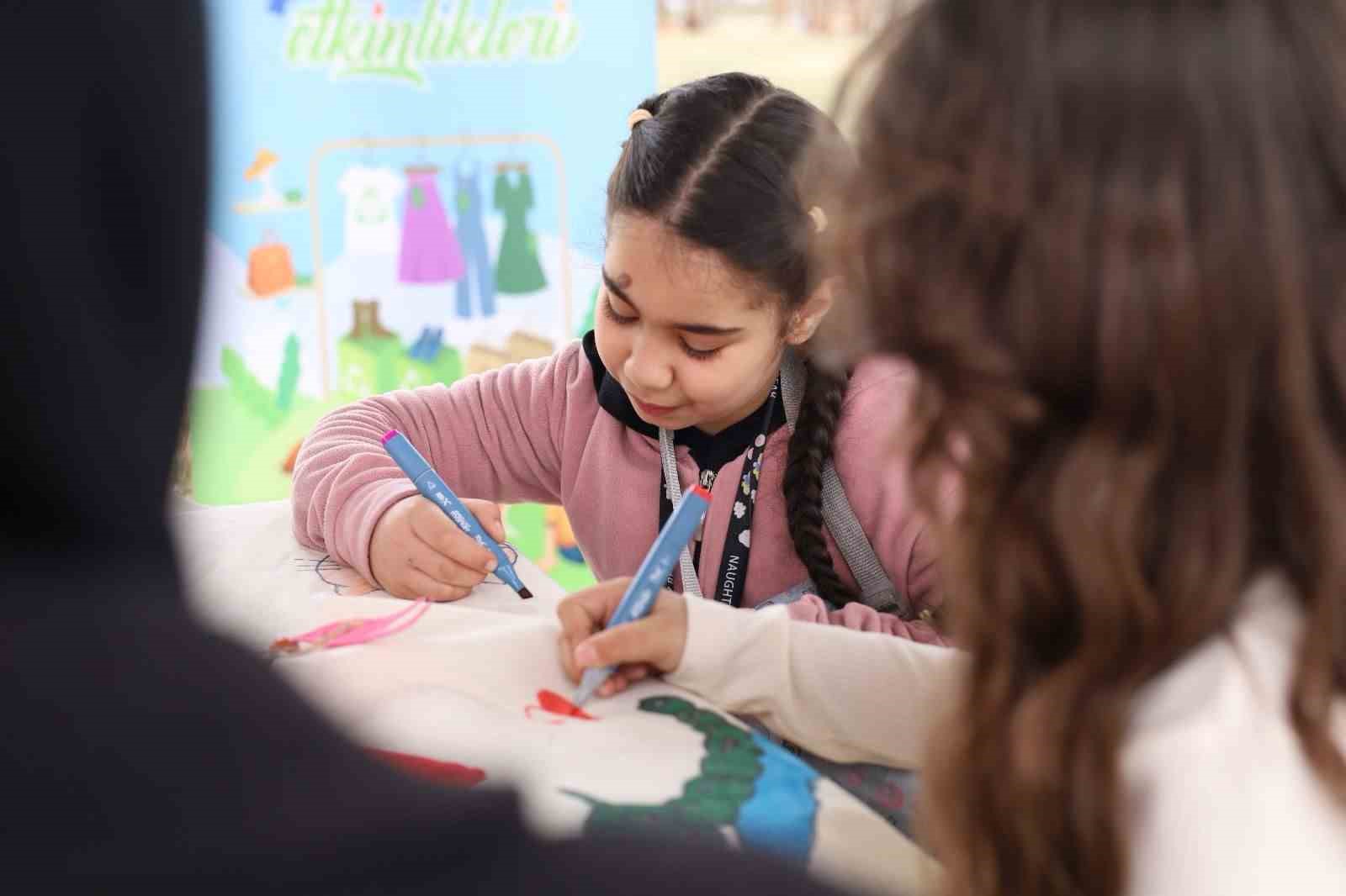 Van Büyükşehir Belediyesinden ‘Tekstil ve Modada Sıfır Atığa Doğru’ temalı etkinlik
