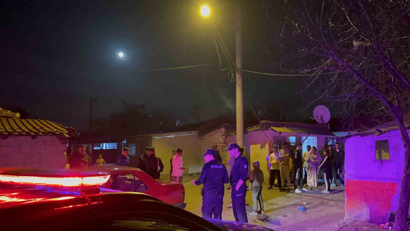 Tartıştığı babasını tüfekle vurdu