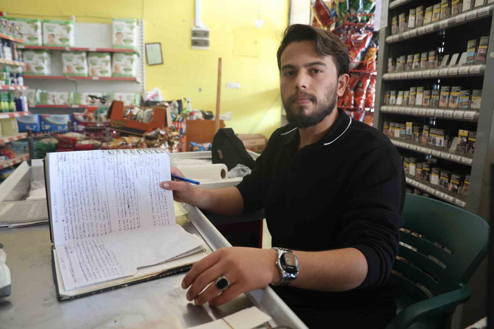 Gizemli hayırseverden 30 depremzede aileye yardım