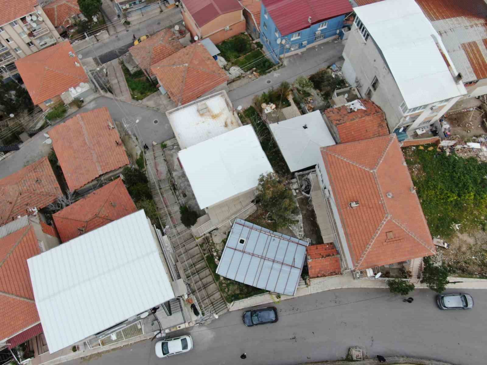 Çatıdan düşen baba-oğul olayında acı detay: ‘Babamı, ağabeyimi gördün mü’