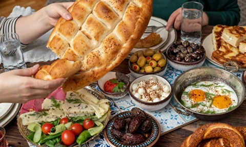 İftarda ve sahurda nelere dikkat etmeliyiz?