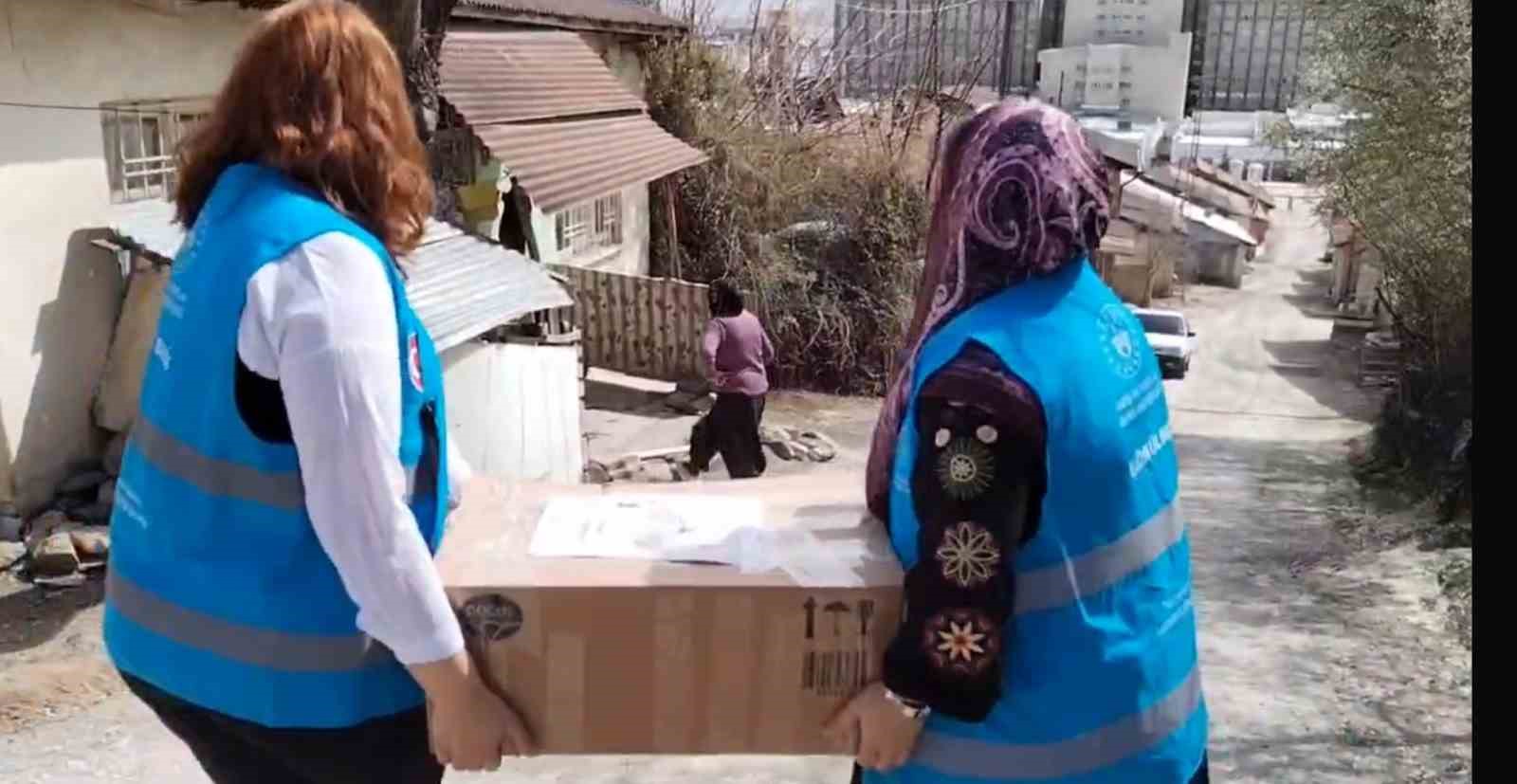 Üniversiteli öğrencilerden 