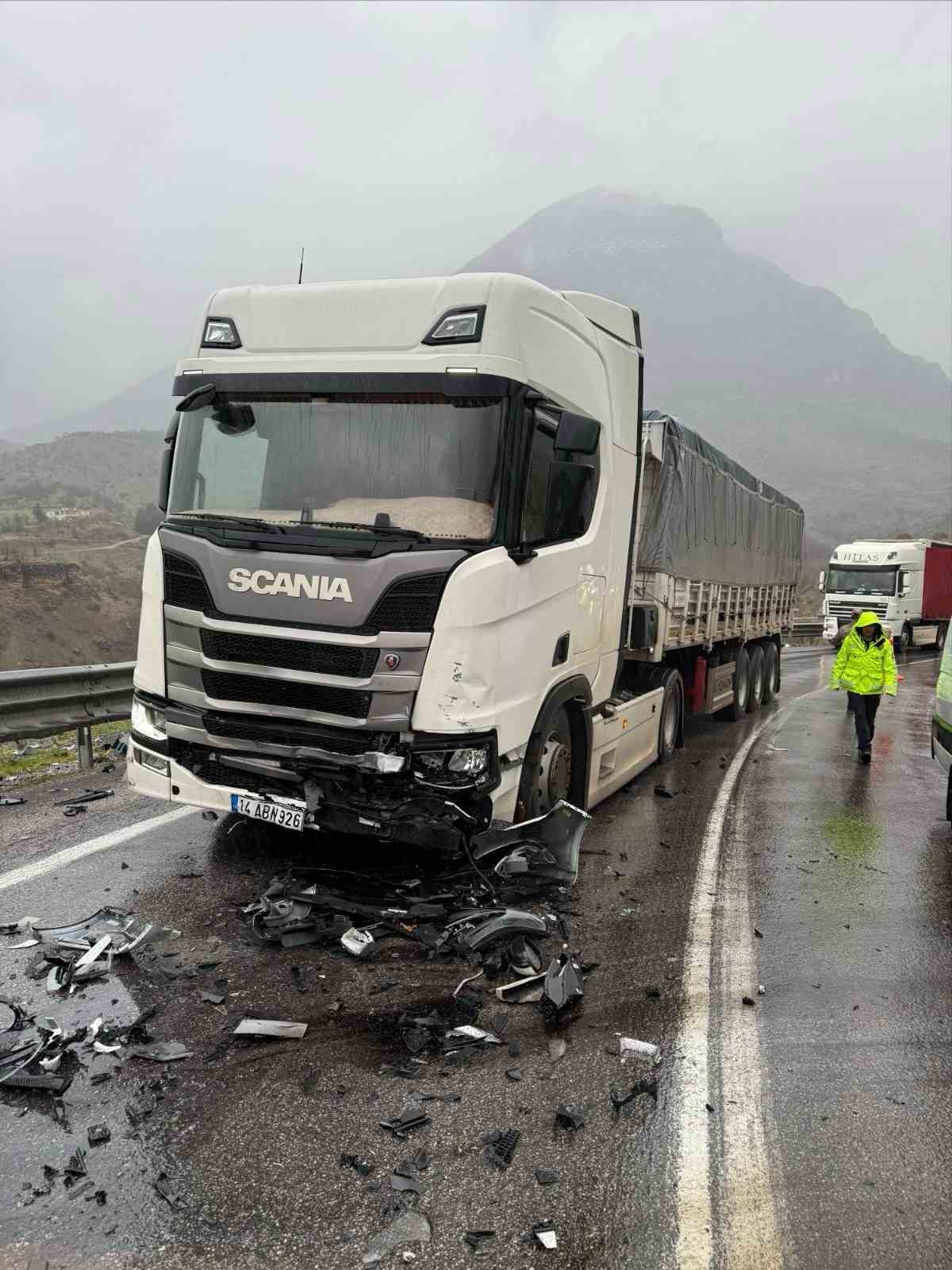 Bitlis’te trafik kazası: 1 ölü, 1 yaralı