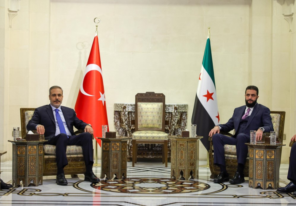 Bakanlar Fidan ve Güler ile MİT Başkanı Kalın, Suriye’de