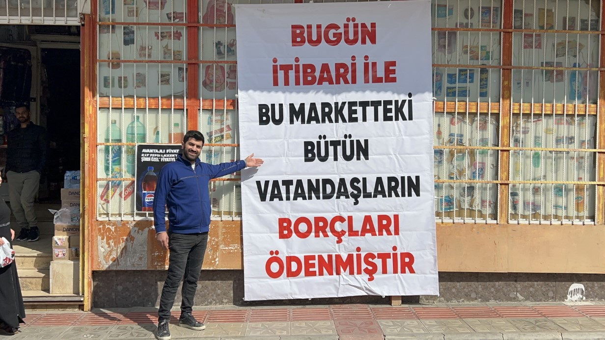 400 depremzedenin 1 milyon 600 bin TL’lik bakkal borcunu ödeyip kayıplara karıştı