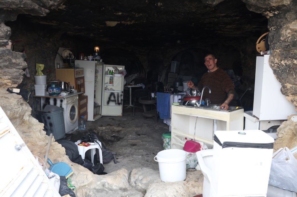 “Mağaradayken konteynerden daha huzurluydum”