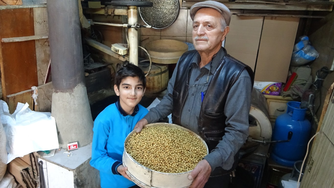 Leblebiye adanmış bir ömür!