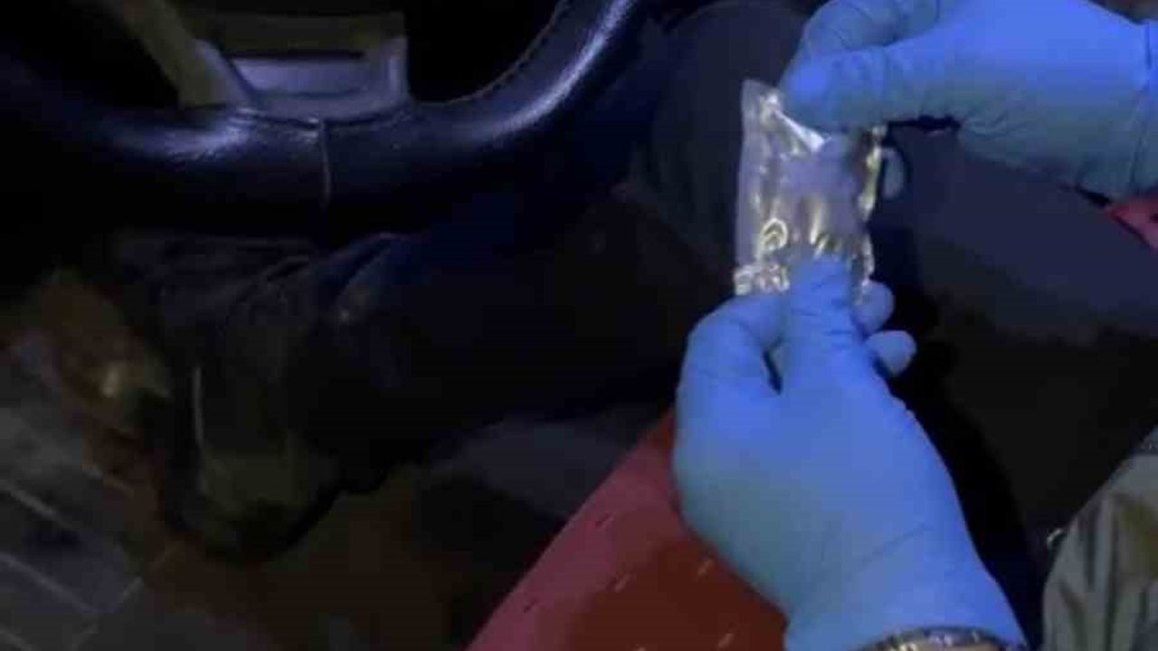 Beşiktaş’ta torbacı taksici yakalandı