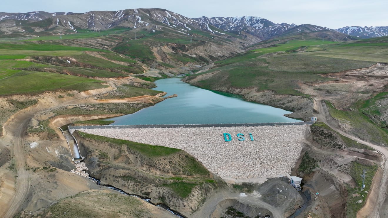 Van’da suya dev yatırım!