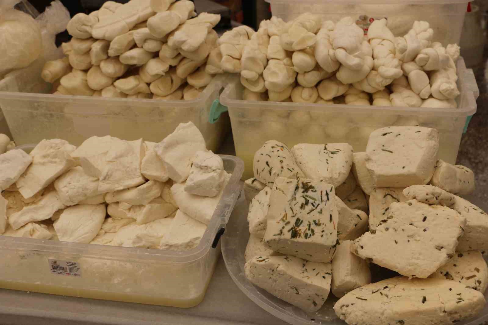 İftar ve sahurda yemeğin ucunu kaçıranlar dikkat