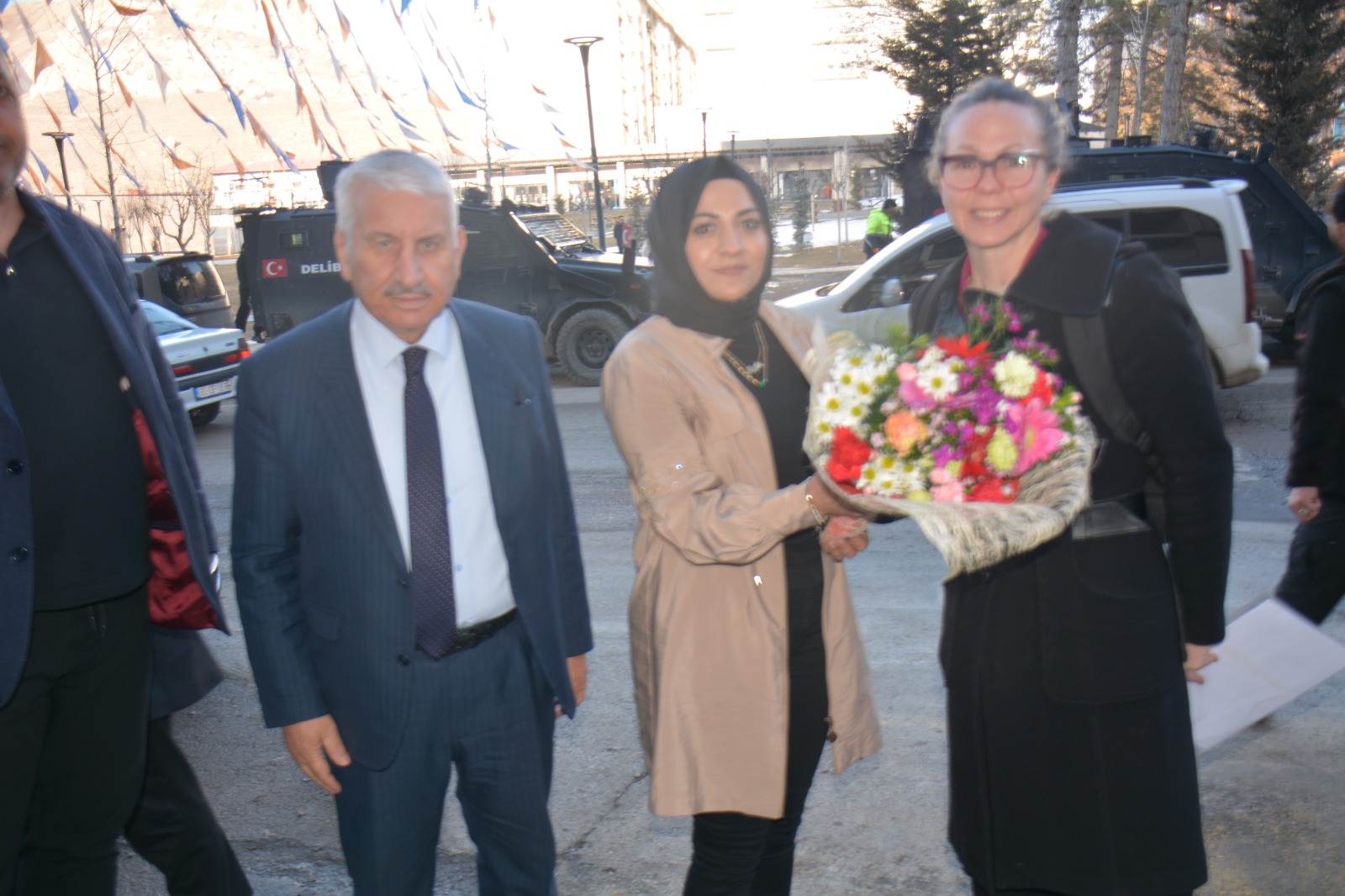 Kanada Türkiye Büyükelçiliği Müsteşarından Ak Parti Van İl Başkanlığına Ziyaret