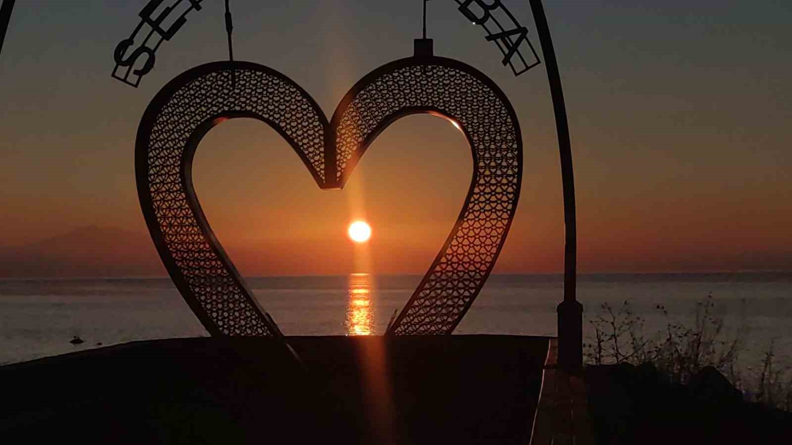 Van’da günbatımı