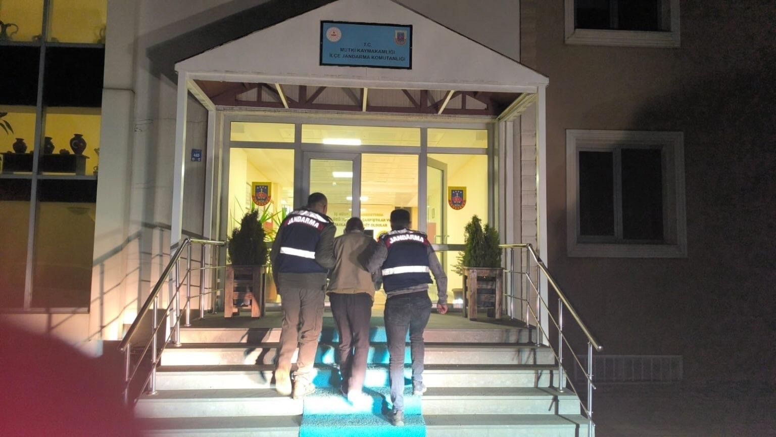 Hakkında 25 yıl hapis cezası olan şahıs yakalandı