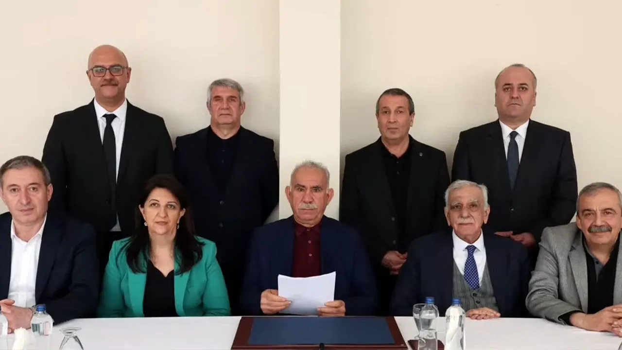 Terör Örgütü PKK Ateşkes ilan etti!