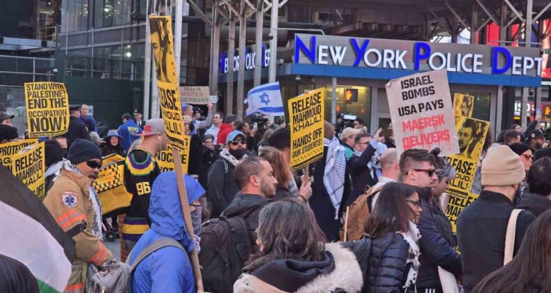 New York’ta binlerce kişi Filistin’e destek için toplandı