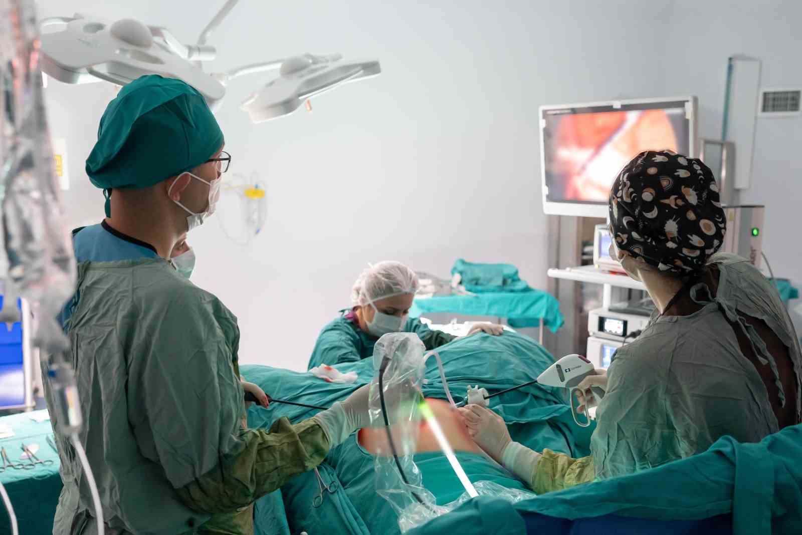 Rahminden 7 kiloluk tümör çıktı