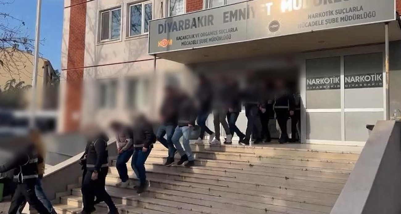 Diyarbakır merkezli 4 ilde rüşvet operasyonu: 26 şüpheli tutuklandı