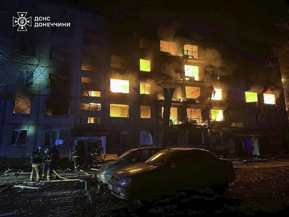 Rusya’dan Ukrayna’nın doğusuna saldırı: 14 ölü