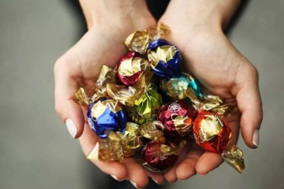 Bayramda aşırı şeker ve tatlı tüketimine dikkat