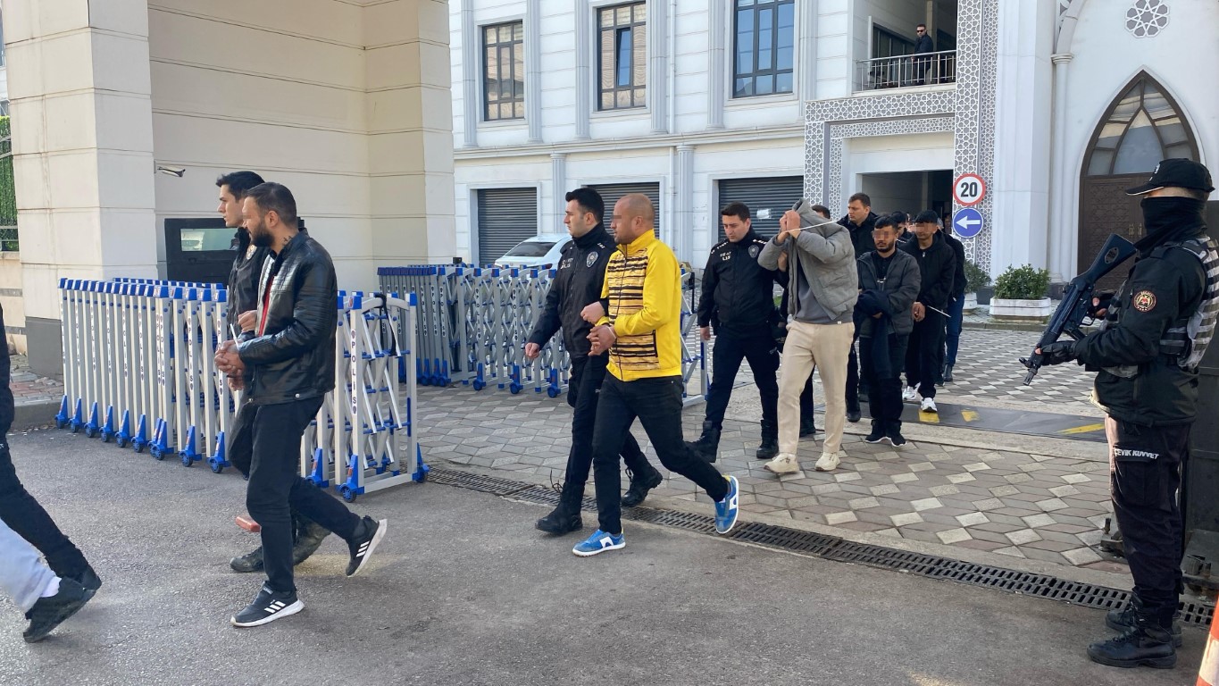 Sahte bungalov ilanıyla 120 milyonluk vurgun yaptı