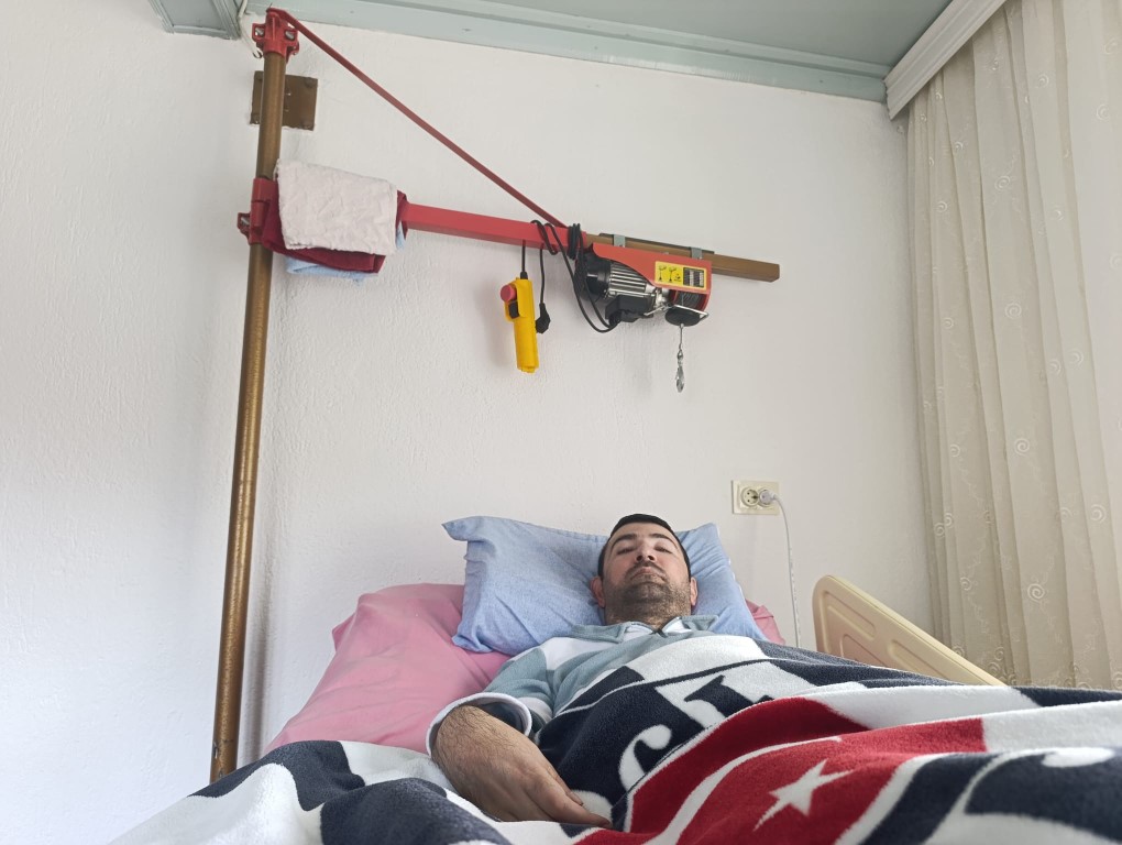 Yaşamı 16 yıldır sadece 6 metrekarelik bir odadan ibaret