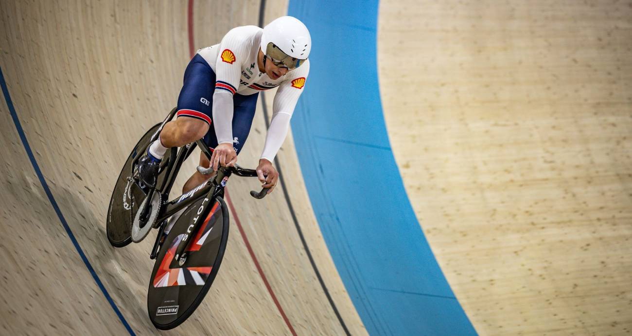 Büyük Britanyalı bisikletçi, dünya rekoru kırdı