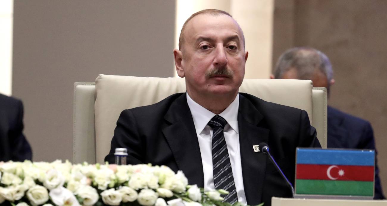 Azerbaycan Cumhurbaşkanı Aliyev, Azerbaycan’ın D-8 üyeliğini onayladı