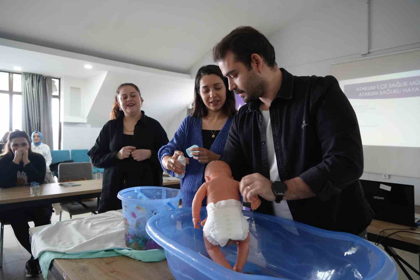 Gebe okulunda tatlı telaş