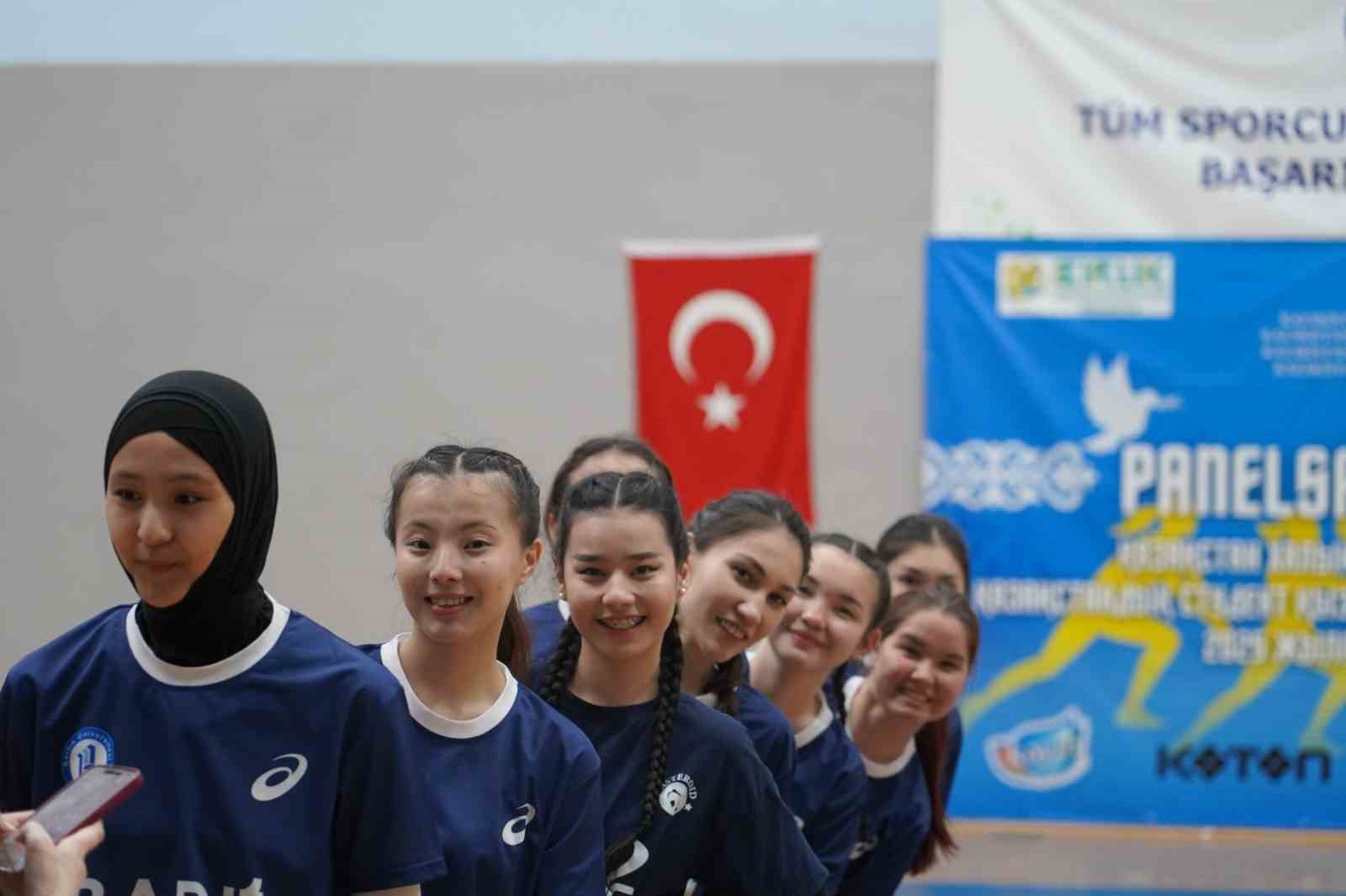 Kazakistanlı öğrenciler Bartın’da buluştu