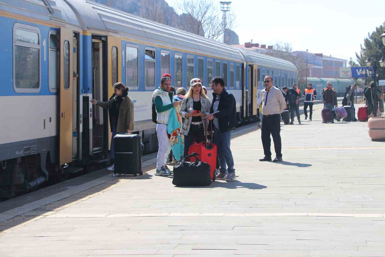 İranlı turistlerden Van’a 80 milyon dolarlık katkı