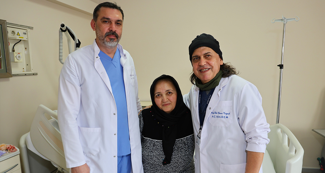 Yapay zekâ ameliyata girdi: Kalça protezi operasyonunda ilk kez kullanıldı