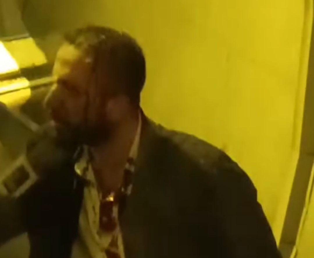 Sürücüler arasında ’yol verme’ kavgası: 2 yaralı