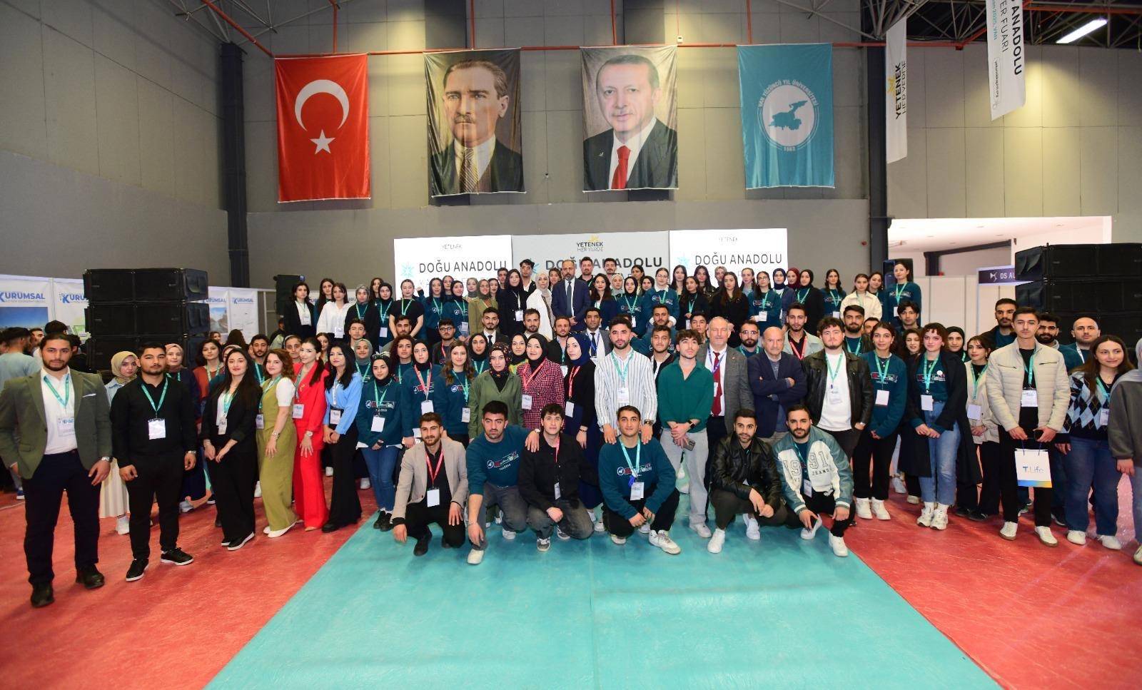 ​DAKAF’25, Doğu Anadolu’nun Kariyer Buluşması Tamamlandı