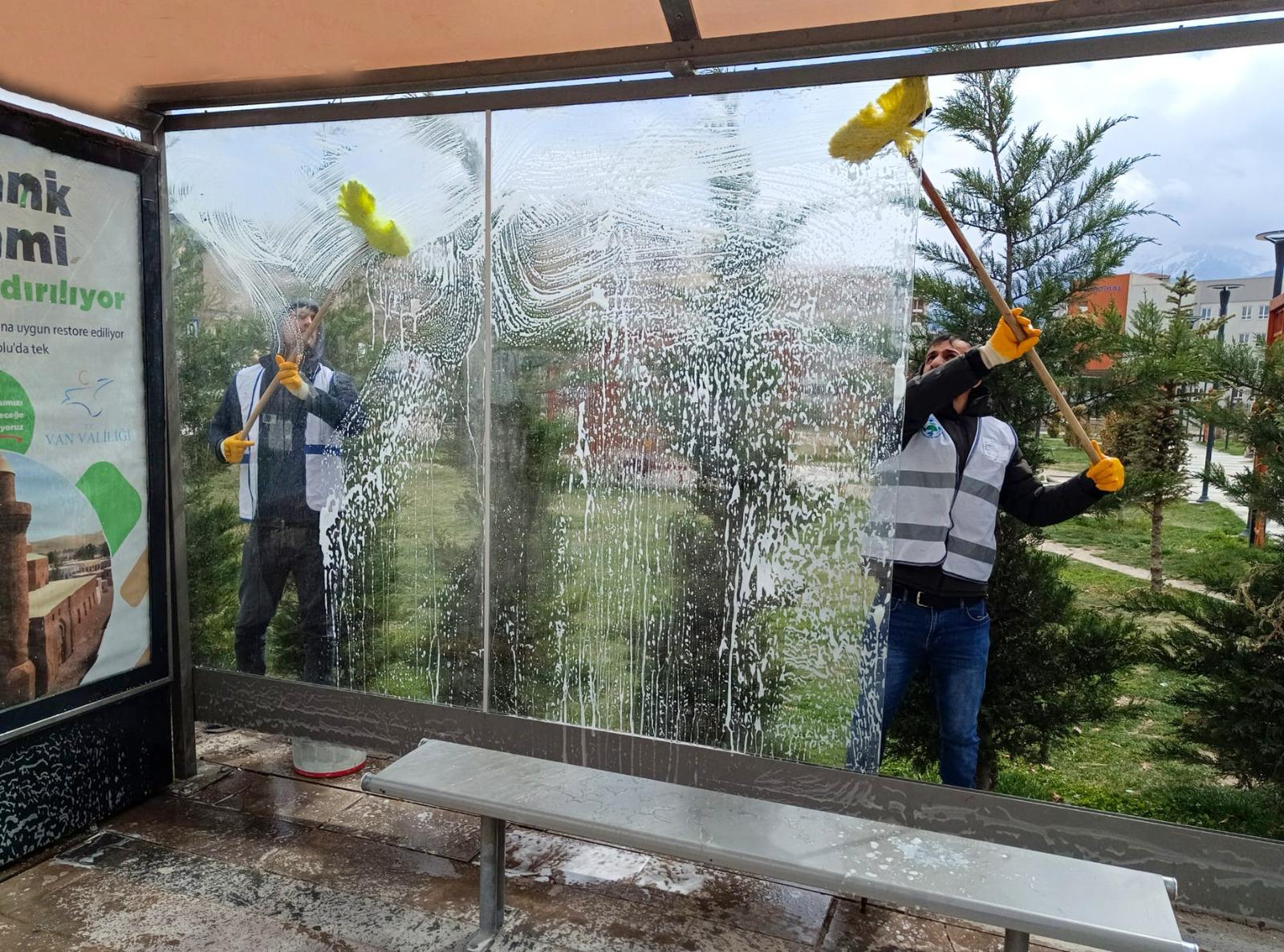 Van’da kapsamlı temizlik çalışması başladı