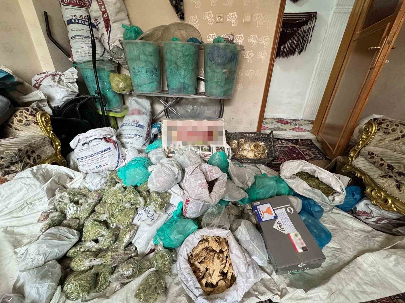 Van’da gümrük kaçakçılığı operasyonu