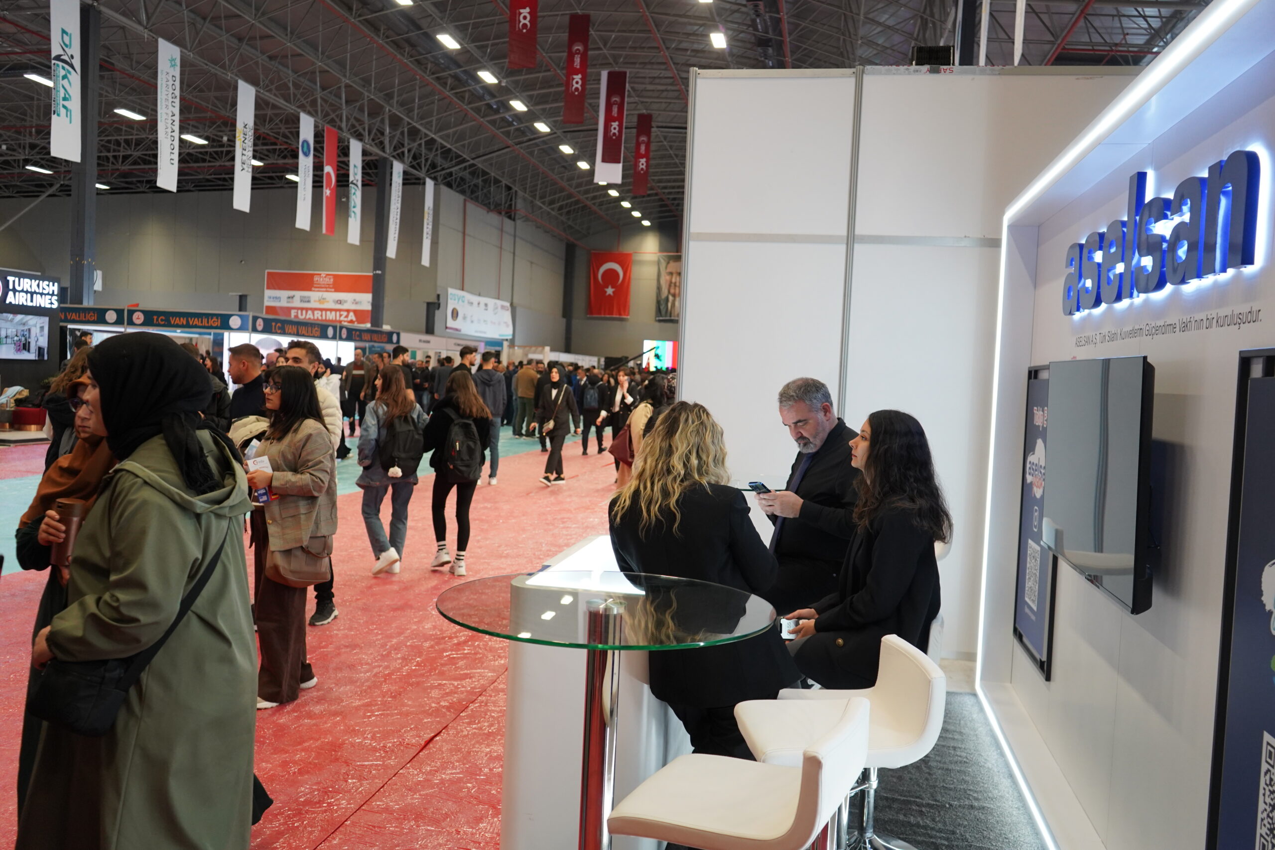 ASELSAN ve HAVELSAN DAKAF 2025’te Gençlerle Buluştu
