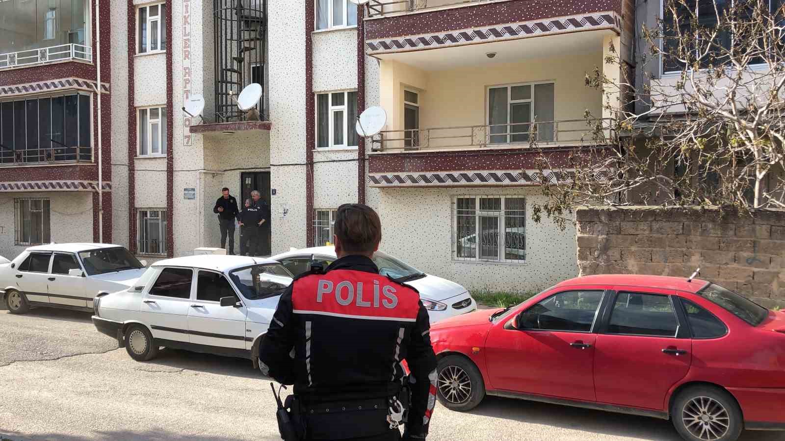 Elazığ’da haber alınamayan şahıs evinde ölü bulundu