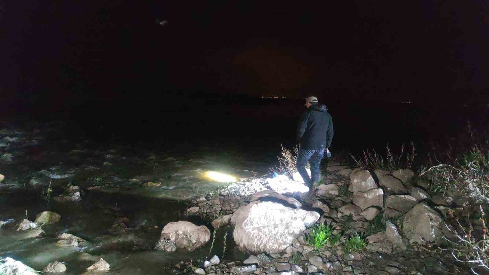 İnci kefalinin tatlı sulara göçü başladı