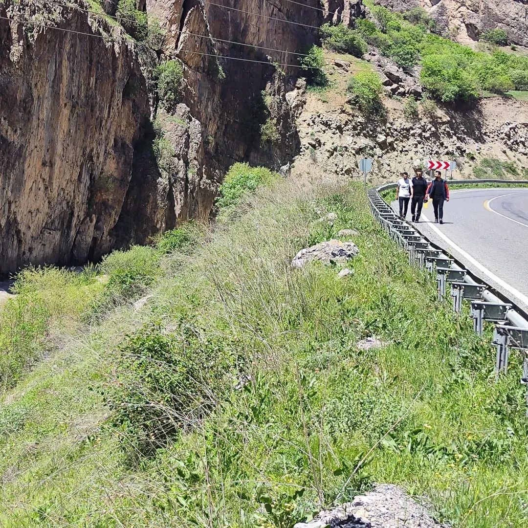 Hakkari’de 20 gündür kayıp kadını arama çalışmaları sürüyor