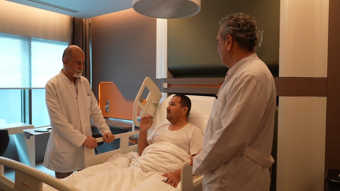 Öksürüğü için gitmişti, kalbinde tümör olduğu ortaya çıktı!