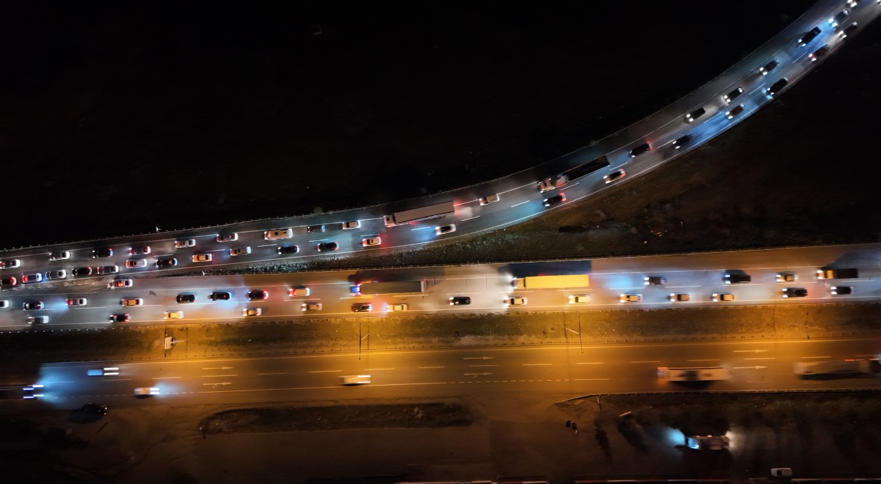 Trafik yoğunluğu yeniden başladı: Trafik ekipleri teyakkuza geçti