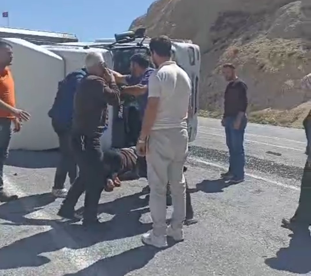 Bitlis’te kaza: 2 yaralı